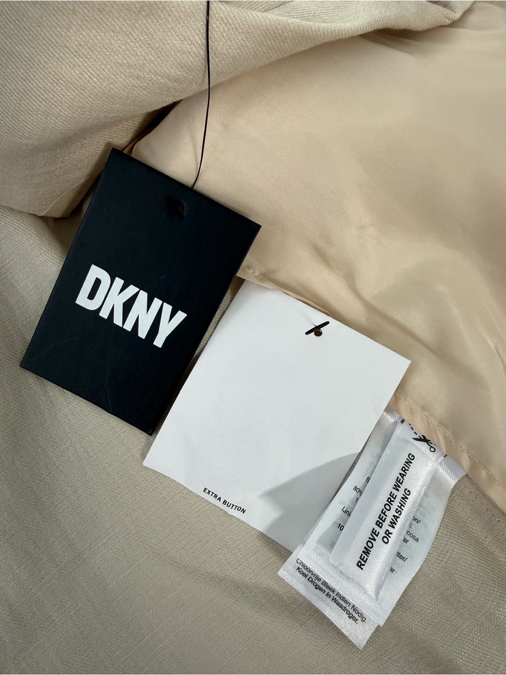Women’s DKNY Longline Vest Notched Lapel Buttons Pockets Chic Career Small - Picture 12 of 16